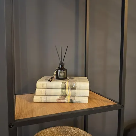 Cozy & Stylish Flat In Frankfurt, Easy Access To Messe & Centre شقة