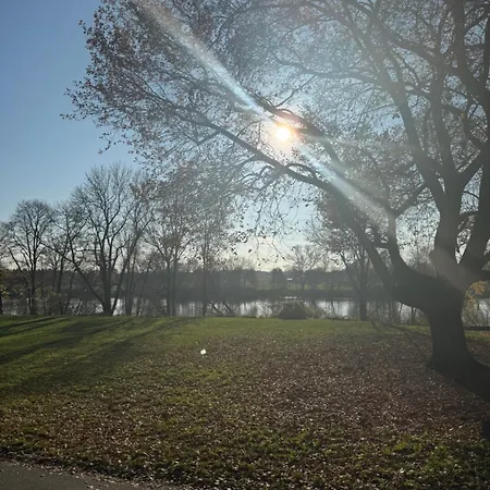 شقة Cozy & Stylish Flat In Frankfurt, Easy Access To Messe & Centre فرانكفورت