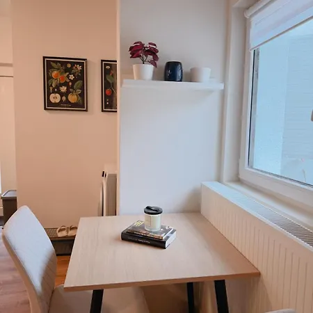 Apartmán Cozy & Stylish Flat In Frankfurt, Easy Access To Messe & Centre