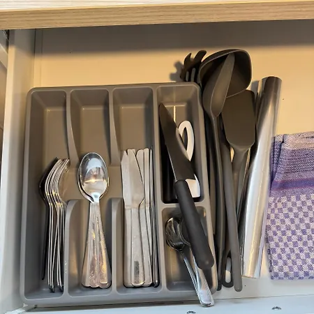 Cozy & Stylish Flat In Frankfurt, Easy Access To Messe & Centre Daire *