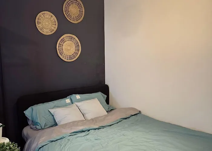 Cozy & Stylish Flat In Frankfurt, Easy Access To Messe & Centre