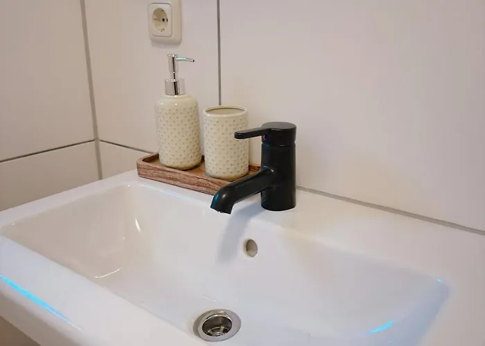 Cozy & Stylish Flat In Frankfurt, Easy Access To Messe & Centre * Fráncfort del Meno